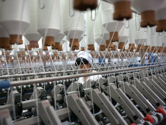 企业新闻纺织品生产中为什么要加湿？